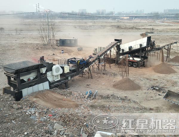 移動碎石機(jī)用于建筑垃圾